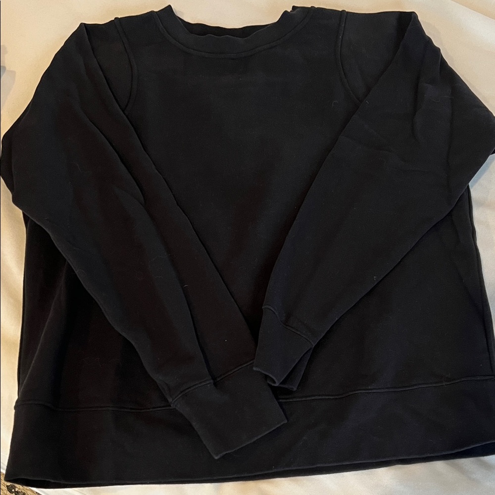 Lululemon sweatshirt